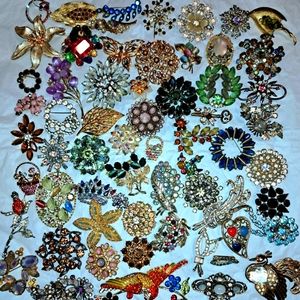 Lot of 62 Rhinestone Brooches High End costume jewelry